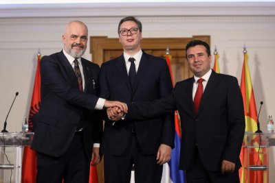 На срещата „Отворени Балкани“ в Тирана са подписани пет споразумения