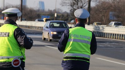 За шофьорите: КАТ масово дебне на пътя 