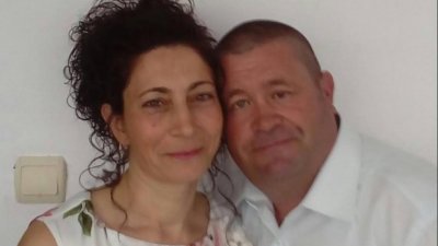 Издъхна простреляната от бившия си учителка