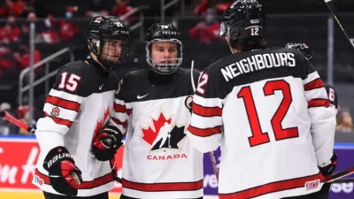 16-годишният Конър Бедард влезе в историята на канадския хокей (ВИДЕО)