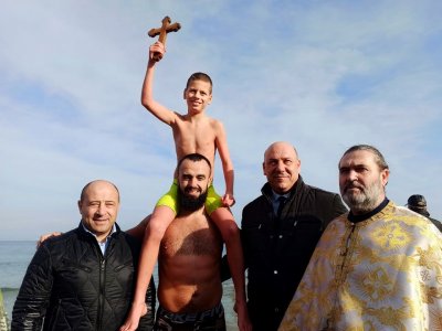 Илиян Христов спаси Разпятието в Поморие