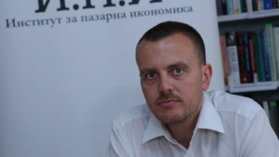 Петър Ганев: Прави се заявка за по-голям бюджетен дефицит от миналогодишния