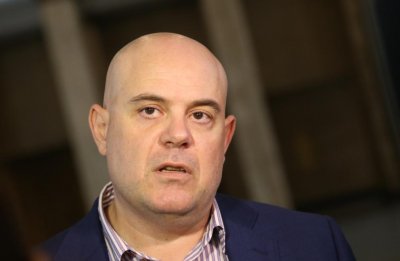 Гешев се оплаква от натиск пред европейските институции