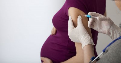 СЗО иска да тества ваксини върху бременни
