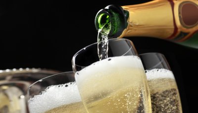 Светът изпил рекордно количество шампанско в ковид кризата