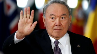 Бившият президент на Казахстан не е напускал страната