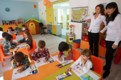 Детските градини стават безплатни още от април