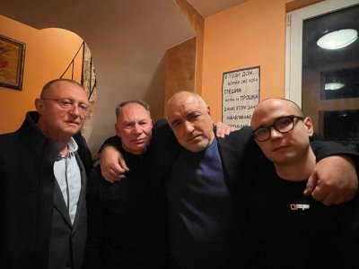 Борисов скърби за убитата съпруга на общинаря си 
