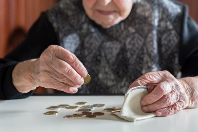 Важно за пенсиите: Ощетените взимат допълнителни пари