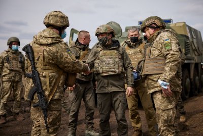Войната на Русия с Украйна всъщност започна със завземането на Крим
