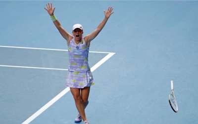 Ига Швьонтек е последната полуфиналистка на Australian Open след като