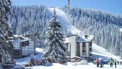 -17 градуса измериха в Пампорово днес