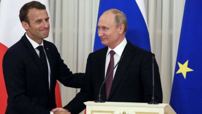 Френският президент Еманюел Макрон ще предложи на Владимир Путин път