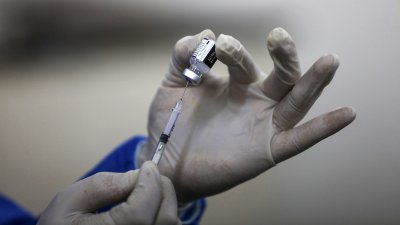 Пфайзер и БиоНтех обявиха че са разработили нова ваксина специално