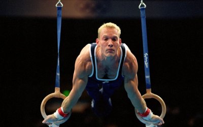 Легендарният унгарски състезател по спортна гимнастика Силвестър Чолани загуби битката