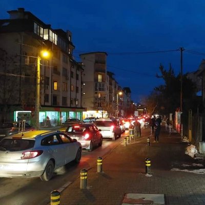 Блъснаха мъж на пешеходна пътека в София