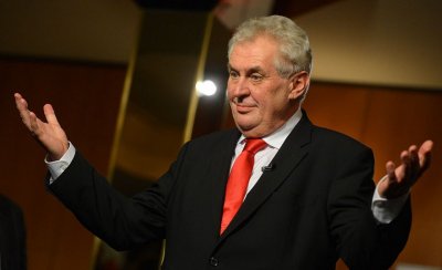 Президентът на Чехия най-после уволни министър