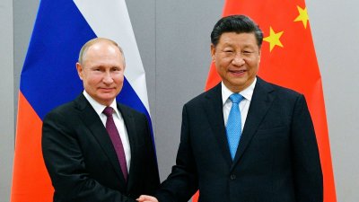 Путин е на посещение в Пекин