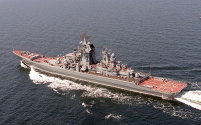 Шест руски военни кораба се отправят към Черно море от