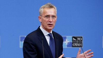 НАТО твърдо подкрепя и уважава решението на Сърбия да не