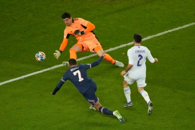 Меси изпорти дузпа срещу Реал, Мбапе спаси ПСЖ в добавеното време