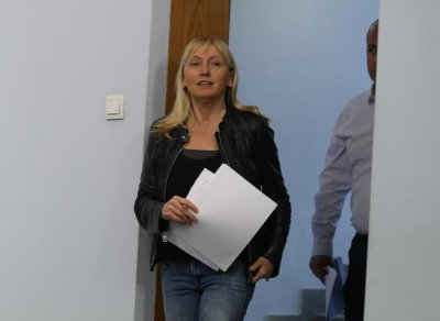 Йончева следи под лупа разследването по "Барселонагейт"
