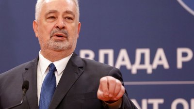 Оттеглилия се премиер на Черна гора Здравко Кривокапич е изправен