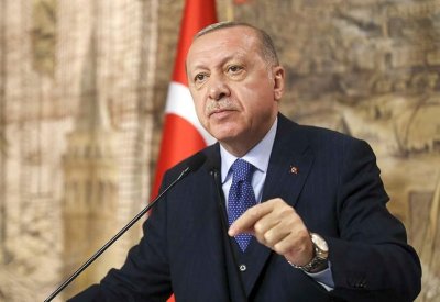Турският президент Реджеп Тайип Ердоган който преболедува КОВИД 19 и вече