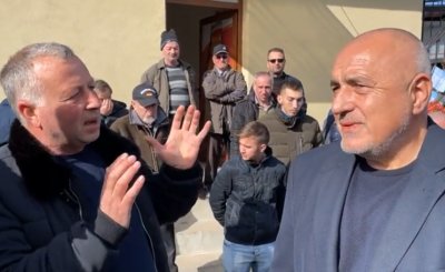 Лидерът на ГЕРБ Бойко Борисов посети още едно село за
