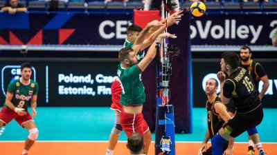 Волейболистите от националния отбор на България ще изиграят първата среща