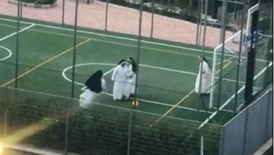 И монахините започнаха да играят футбол (ВИДЕО)