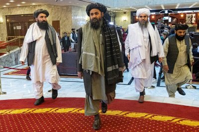 От движението Талибан управляващо Афганистан призоваха Русия и Украйна да