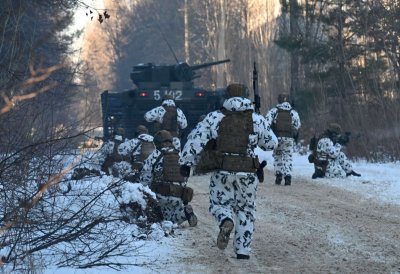 Окупационни войски навлязоха от територията на Беларус в зоната на