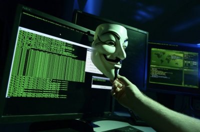 Хакерската група Анонимните обяви кибервойна на Русия заявявайки че вече