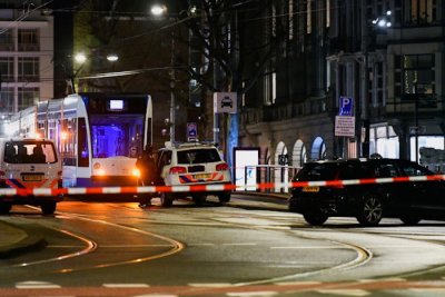 Нападателят който вчера взе за заложник българин в Амстердам е