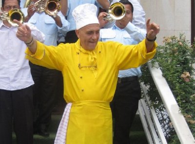 Изтънченият кулинар и любимец на стотици хиляди българи със своето