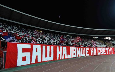 Фенове на "Цървена звезда" подкрепиха Русия, а клубът показа вярност към "Газпром"