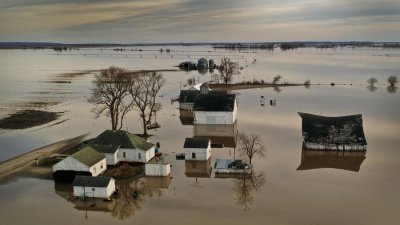 Австралия обяви наводненията на източното си крайбрежие за национално бедствие
