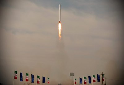 Иран успешно изведе в орбита втори военен сателит наречен Noor