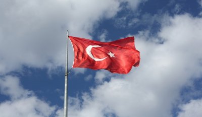 Турция изнася посолството си от Киев от съображения за сигурност