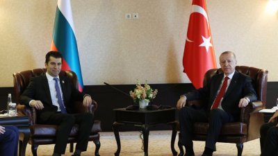 Премиерът Кирил Петков заяви че в разговора с турския президент