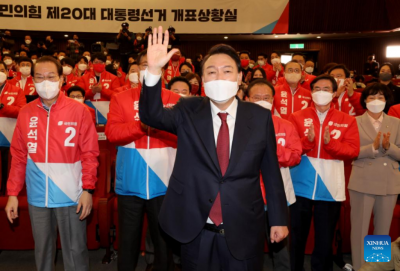 Южна Корея избра консервативния опозиционер Юн Сук Йел за следващ