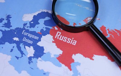 ЕС гледа под лупа руснаците, живеещи в страните-членки