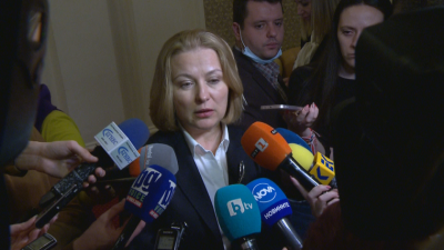 Правосъдният министър Надежда Йорданова коментира пред журналисти проведената среща с