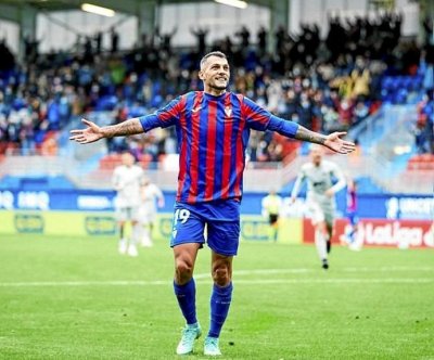 Стоичков подобри голов рекорд във втора испанска дивизия