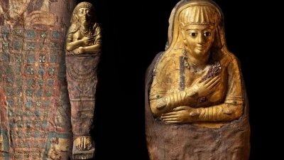 Магаре открива златни мумии