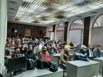 Над 200 души събра зала Май в подкрепа на ФК
