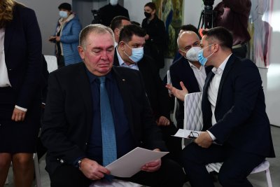 Проф. Георги Михайлов: Финансирането на медиците на първа линия ще продължи още 3 месеца