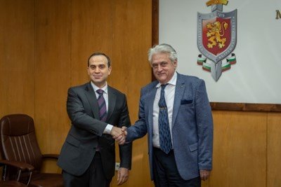 Министър Рашков проведе среща с Н Пр Хюсейн Хюсейнов посланик на