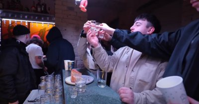 Блогърът Антон Птушкин показа видео какъв е живота в Киев